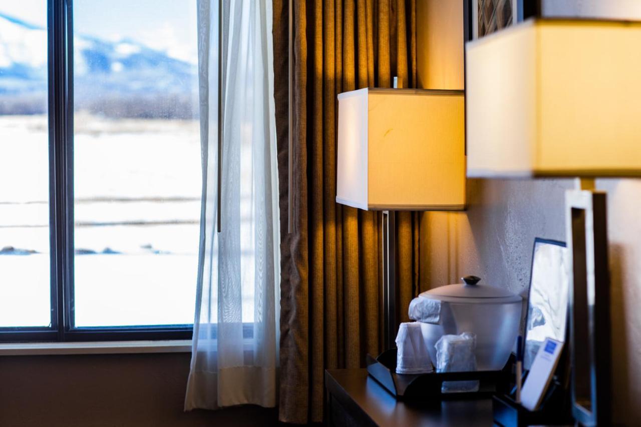 Inn At The Canyons Monticello Bagian luar foto