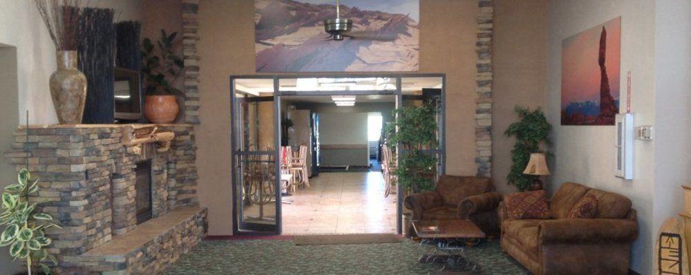 Inn At The Canyons Monticello Bagian luar foto